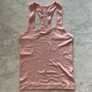 lululemon cropped swiftly racerback size 2 in light pink